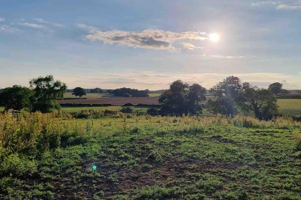 Apartament Hillfields Farm Barn - A Rural Equestrian Escape Coventry Zewnętrze zdjęcie